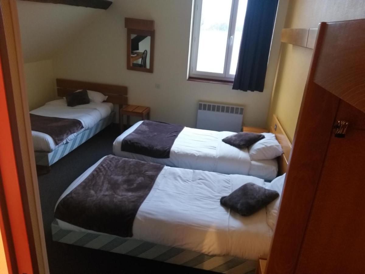 Logis Hotel - Les Paturelles Avesnelles Eksteriør bilde